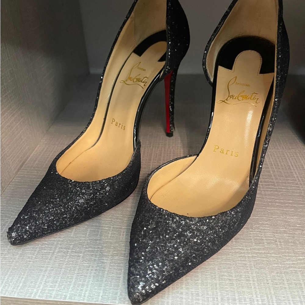 Christian louboutins amazing condition